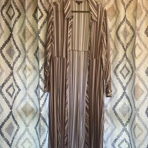 TORRID lightweight duster
